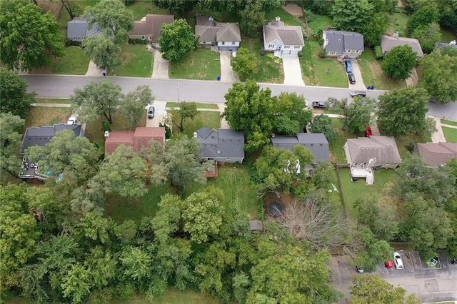 11312 W 77th Street, Shawnee, KS 66214