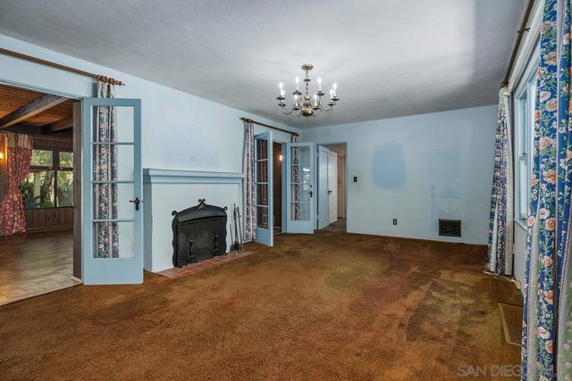 9131 Madison Ave, La Mesa, CA 91941