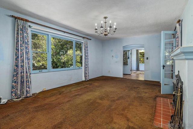 9131 Madison Ave, La Mesa, CA 91941