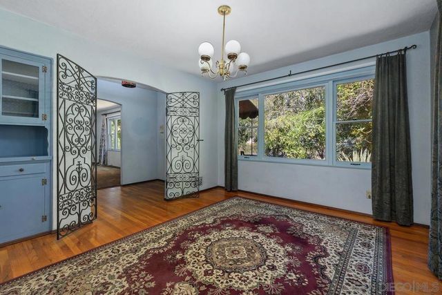 9131 Madison Ave, La Mesa, CA 91941