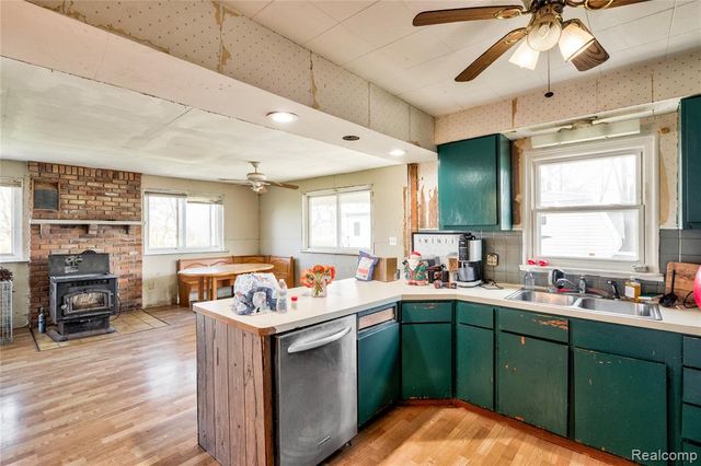 301 E Fremont Road, Melvin, MI 48454