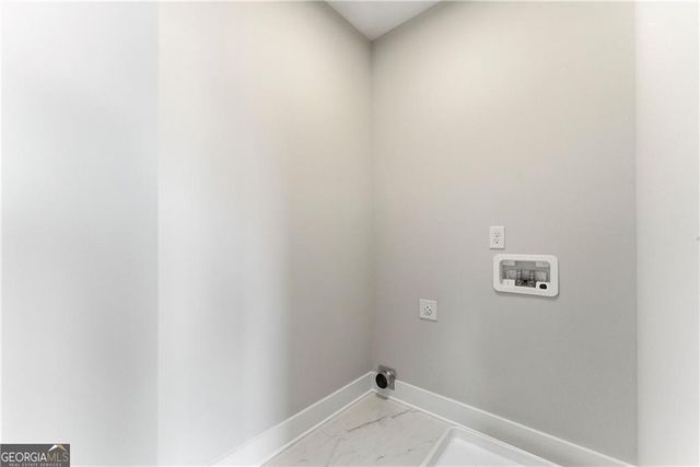 216 Galway Lane, Hampton, GA 30228