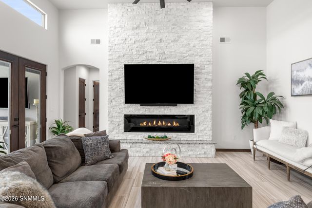 1384 San Bonifacio Arc, Las Cruces, NM 88005