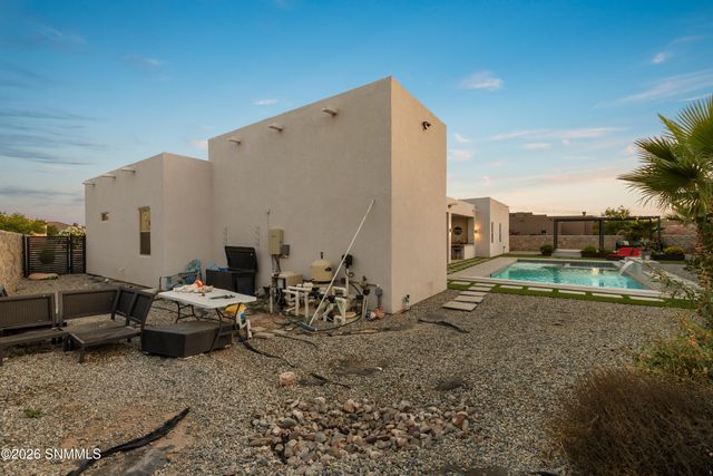 1384 San Bonifacio Arc, Las Cruces, NM 88005