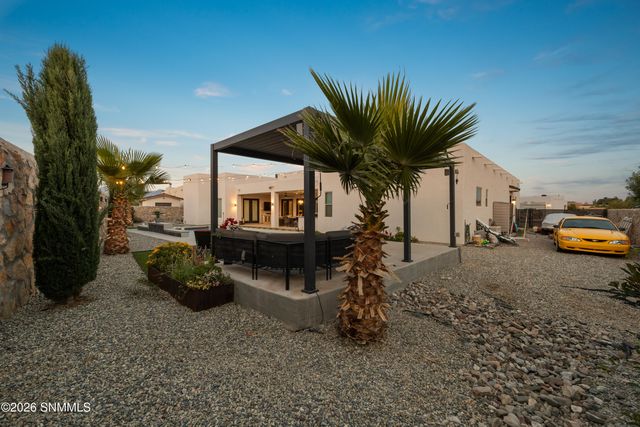 1384 San Bonifacio Arc, Las Cruces, NM 88005