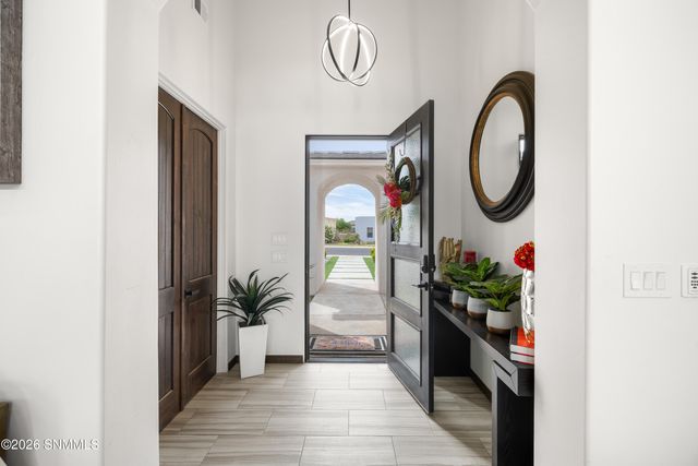 1384 San Bonifacio Arc, Las Cruces, NM 88005