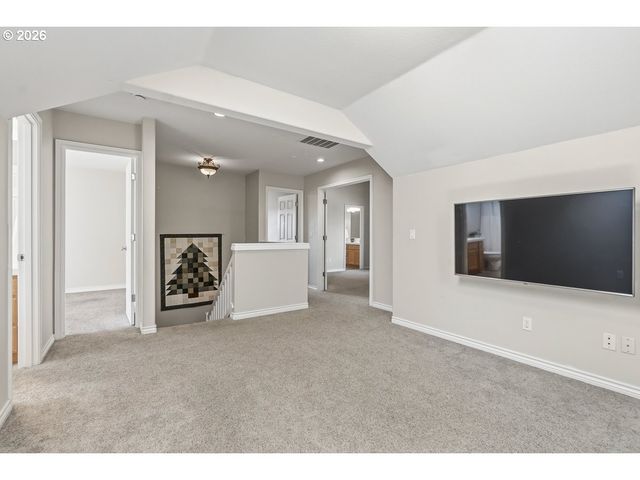 17311 Nw REINDEER Dr, Portland, OR 97229
