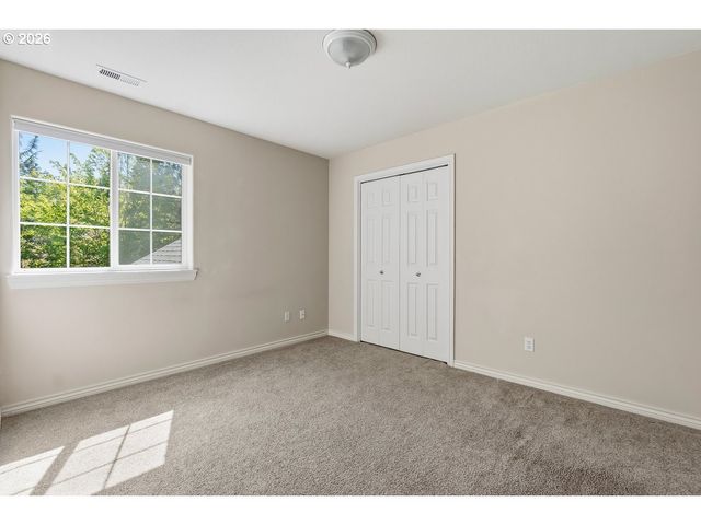 17311 Nw REINDEER Dr, Portland, OR 97229
