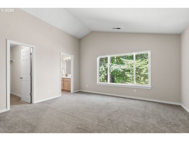 17311 Nw REINDEER Dr, Portland, OR 97229