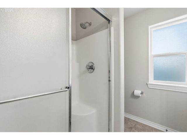17311 Nw REINDEER Dr, Portland, OR 97229