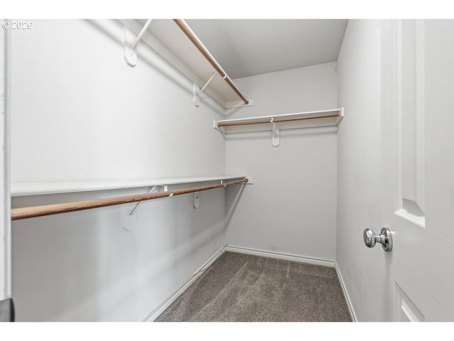 17311 Nw REINDEER Dr, Portland, OR 97229