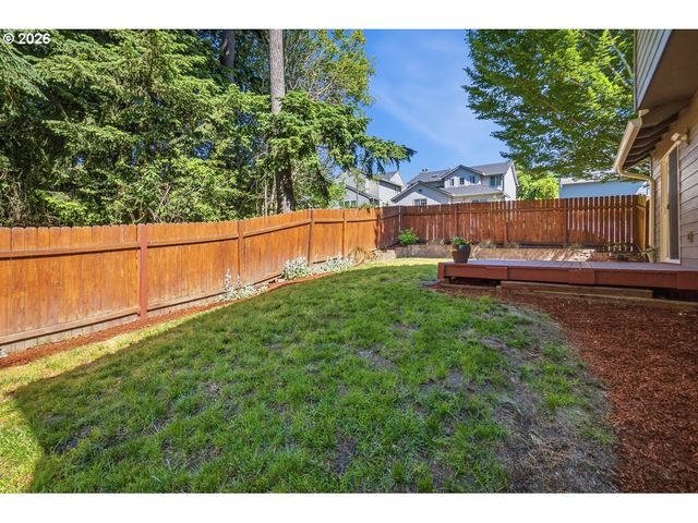 17311 Nw REINDEER Dr, Portland, OR 97229