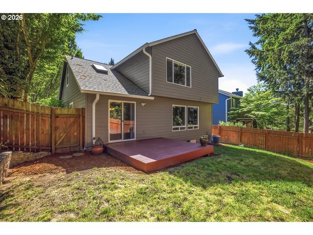17311 Nw REINDEER Dr, Portland, OR 97229