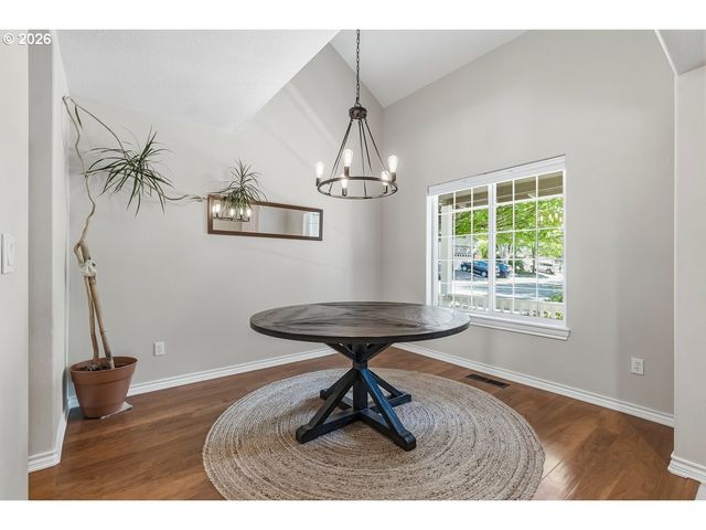 17311 Nw REINDEER Dr, Portland, OR 97229