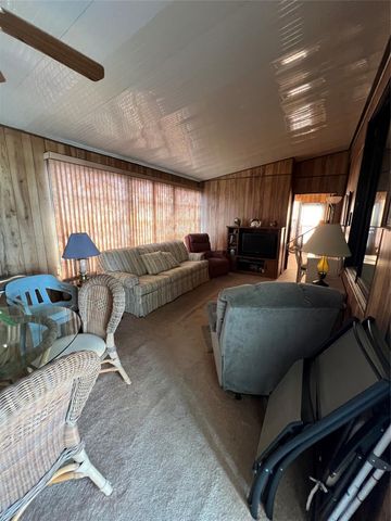 6494 SE 54th Ln, Okeechobee, FL 34974