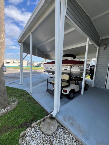 6494 SE 54th Ln, Okeechobee, FL 34974