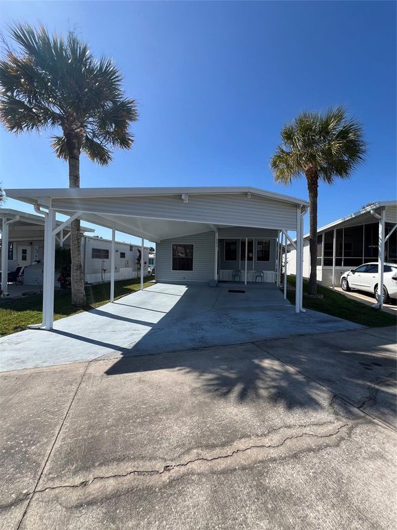 6494 SE 54th Ln, Okeechobee, FL 34974