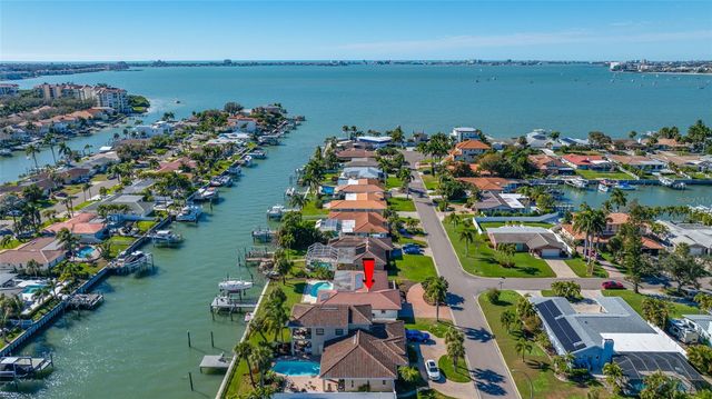 4372 46TH AVENUE S, St Petersburg, FL 33711