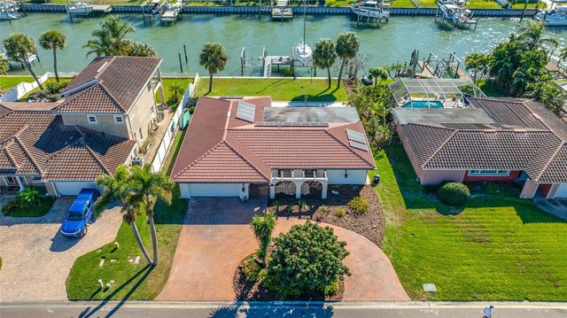 4372 46TH AVENUE S, St Petersburg, FL 33711