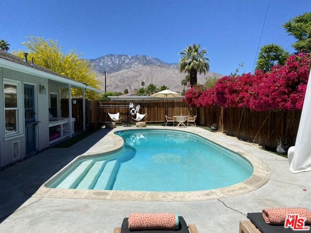 3714 E Calle San Raphael, Palm Springs, CA 92264