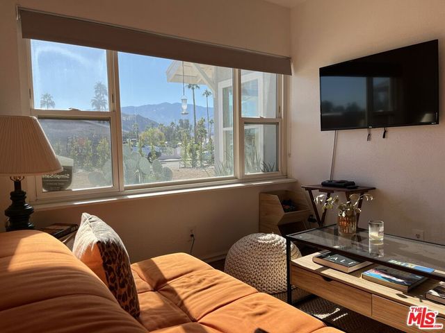 3714 E Calle San Raphael, Palm Springs, CA 92264