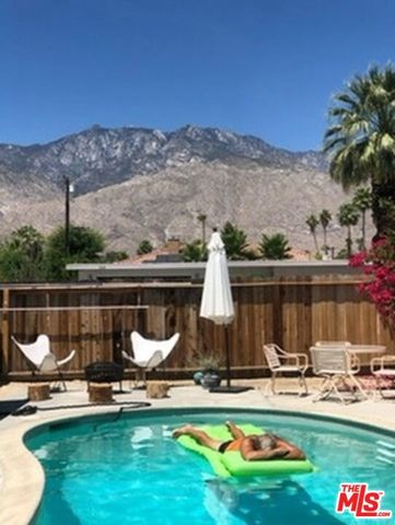 3714 E Calle San Raphael, Palm Springs, CA 92264