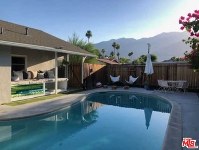 3714 E Calle San Raphael, Palm Springs, CA 92264