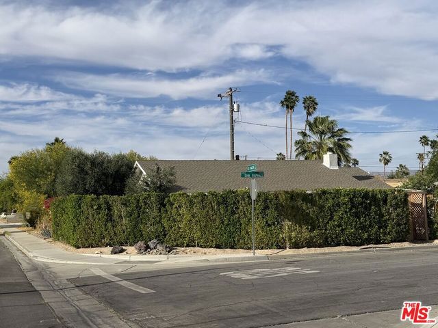 3714 E Calle San Raphael, Palm Springs, CA 92264