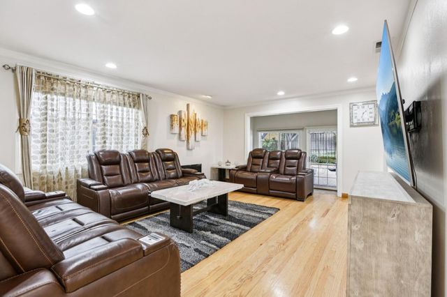 3272 Vistamont Drive, San Jose, CA 95118