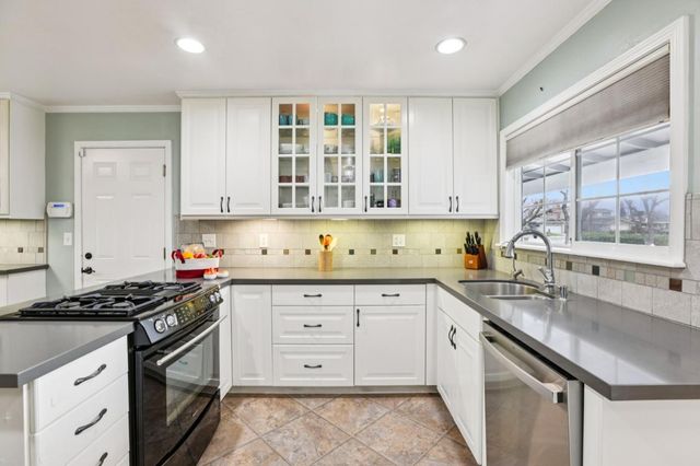 3272 Vistamont Drive, San Jose, CA 95118