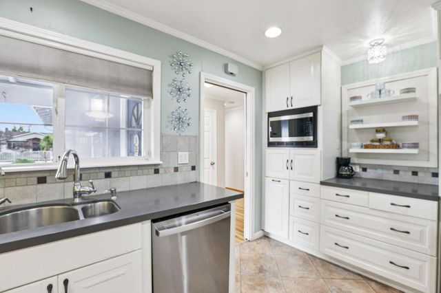 3272 Vistamont Drive, San Jose, CA 95118