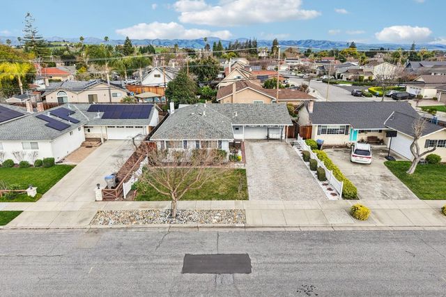 3272 Vistamont Drive, San Jose, CA 95118