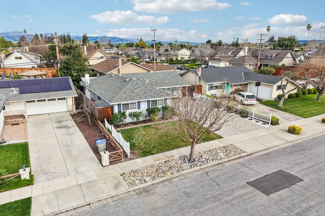 3272 Vistamont Drive, San Jose, CA 95118