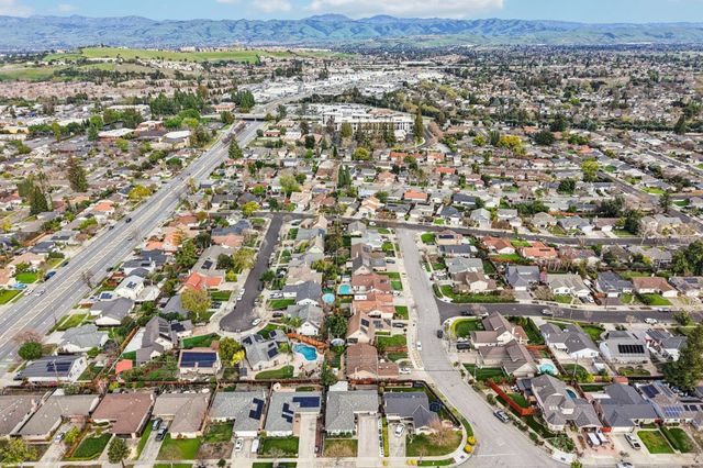 3272 Vistamont Drive, San Jose, CA 95118