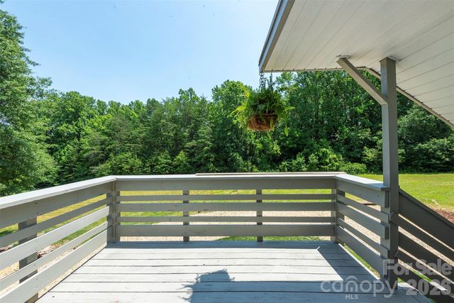 65 Walnut Street, Marion, NC 28752
