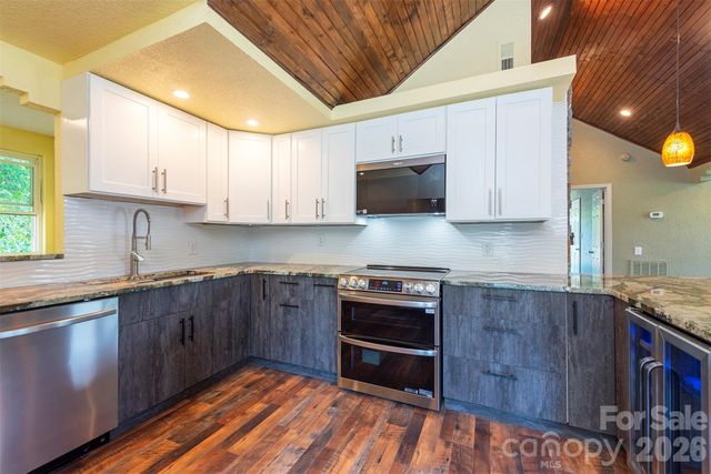 65 Walnut Street, Marion, NC 28752