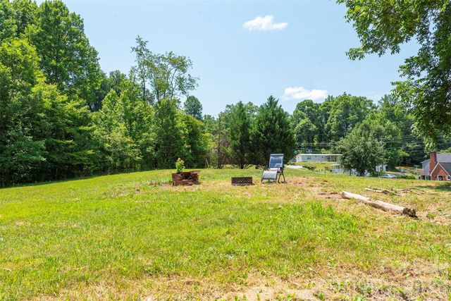 65 Walnut Street, Marion, NC 28752