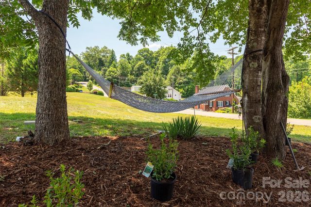65 Walnut Street, Marion, NC 28752