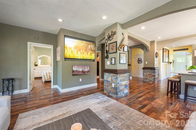 65 Walnut Street, Marion, NC 28752