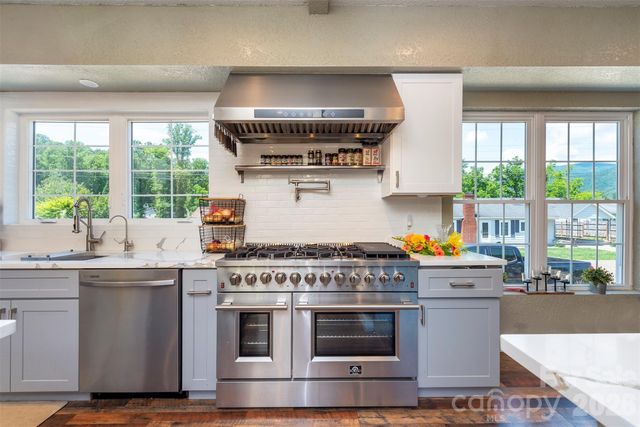65 Walnut Street, Marion, NC 28752