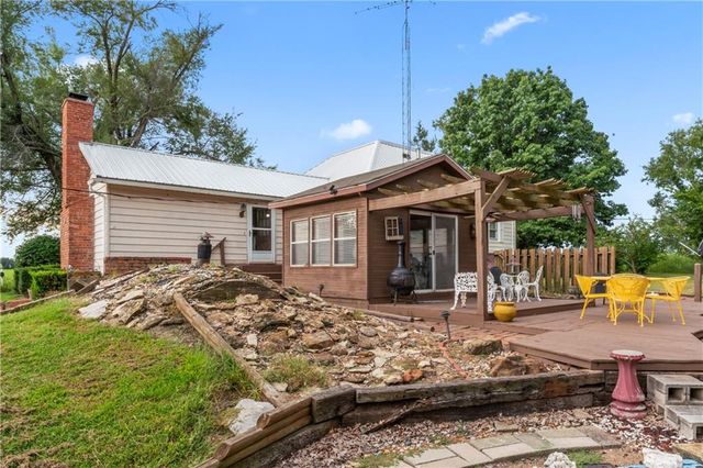 81 SE 500th Road, Clinton, MO 64735