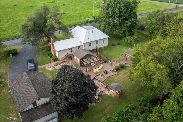 81 SE 500th Road, Clinton, MO 64735