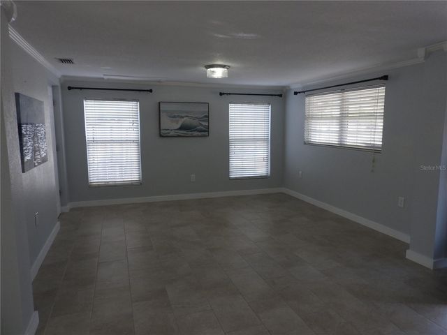 8822 ROCKY CREEK DRIVE, Tampa, FL 33615