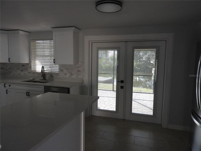 8822 ROCKY CREEK DRIVE, Tampa, FL 33615