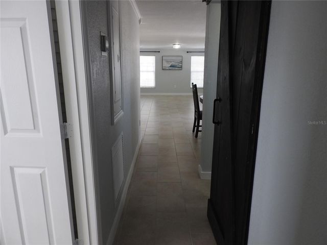 8822 ROCKY CREEK DRIVE, Tampa, FL 33615