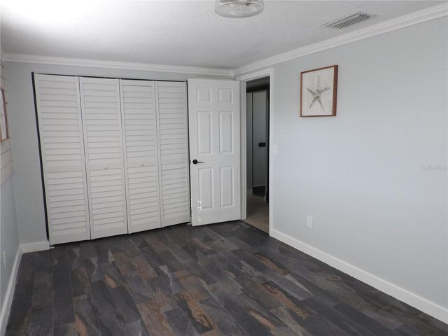 8822 ROCKY CREEK DRIVE, Tampa, FL 33615