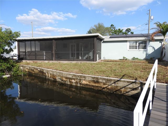 8822 ROCKY CREEK DRIVE, Tampa, FL 33615