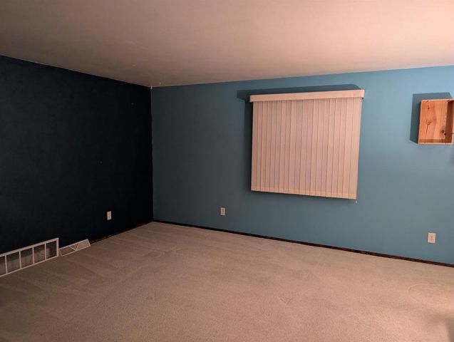 1122 GREEN ACRES LANE, Neenah, WI 54956