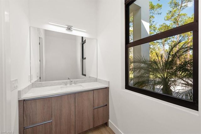 5080 Hickory Wood DR, Naples, FL 34119