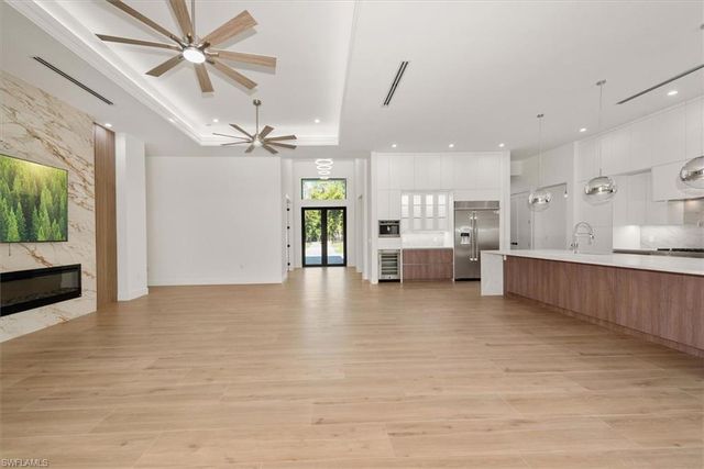 5080 Hickory Wood DR, Naples, FL 34119